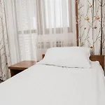 Отель Damis