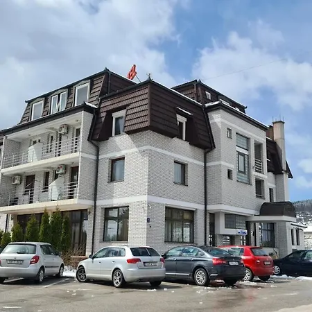 Damis Hotel