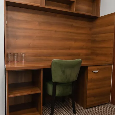 Hotel Damis
